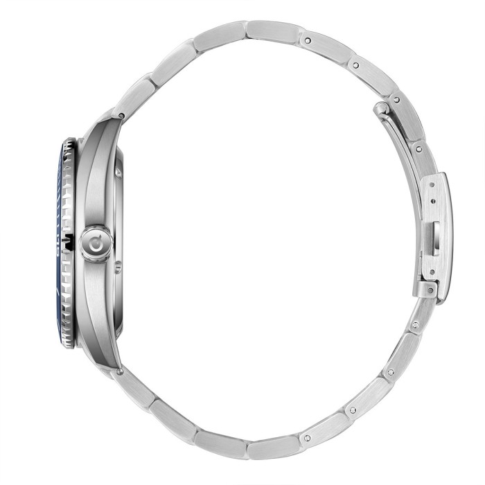 Quantum automatic diver watch with blue dial and stainless steel bracelet