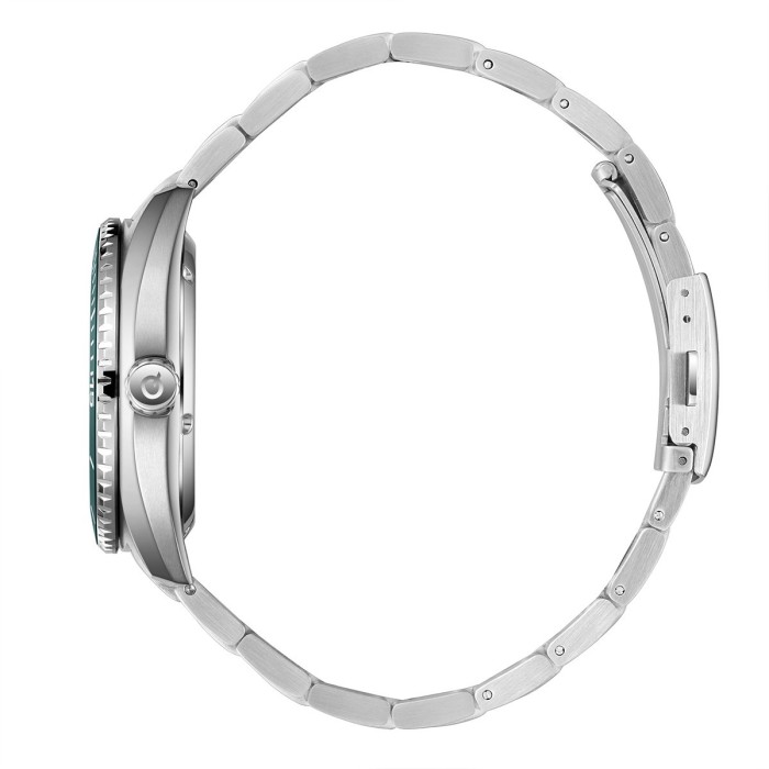 Quantum automatic diver watch with green dial and stainless steel bracelet