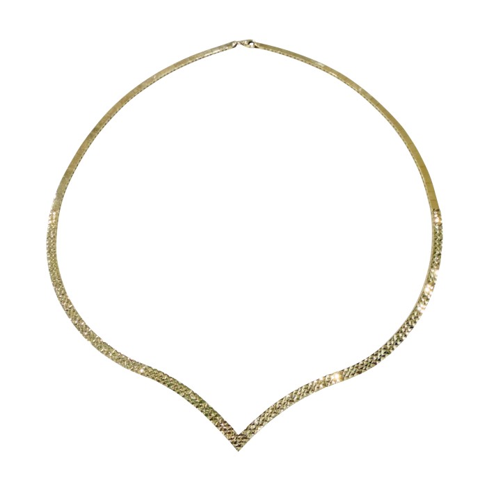 14K gold women’s necklace