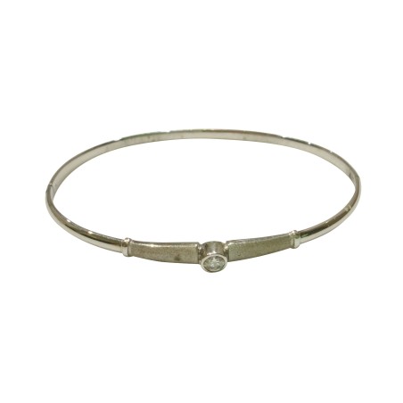 14K white gold hinged bracelet with zircon