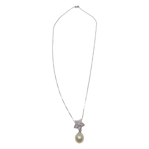 14K white gold necklace with pearl and zircon stones