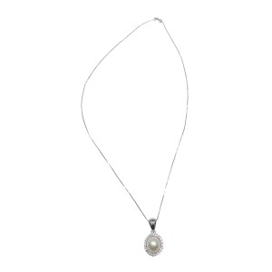 14K white gold necklace with pearl and zircon stones