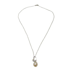 14K white gold necklace with pearl and zircon stones