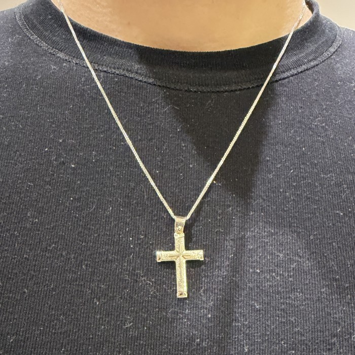 14K white gold men’s cross