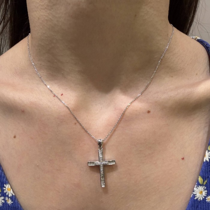 Λευκόχρυσος γυναικείος σταυρός διπλής όψης 14Κ με ζιργκόν