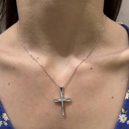 Λευκόχρυσος γυναικείος σταυρός διπλής όψης 14Κ με ζιργκόν