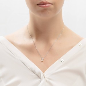 14K white gold necklace with pearl and zircon stones