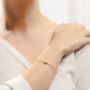 14K gold heart bracelet