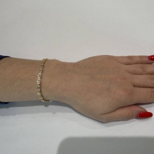 14K gold bracelet with zircon stones