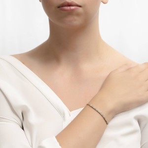 14K gold bracelet with zircon stones