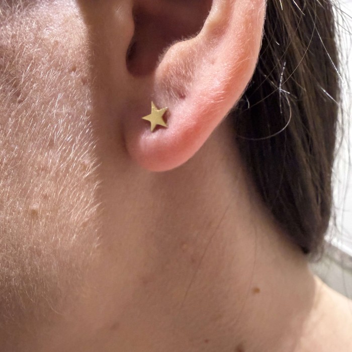 14K gold star stud earrings