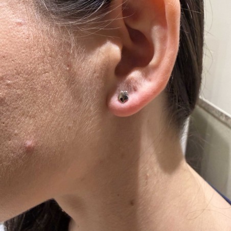 14K white gold flower stud earrings