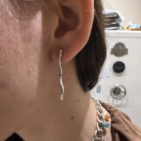 14K white gold drop earrings with zircon stones