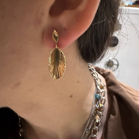 14K gold drop earrings with leaf-inspired design