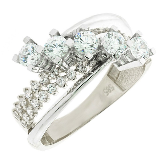 14K white gold ring with zircon stones
