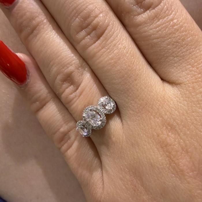 14K white gold ring with oval zircon stones