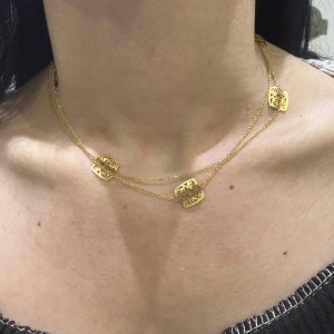 Χρυσό μακρύ κολιέ Κ14 με διακοσμητικά στοιχεία