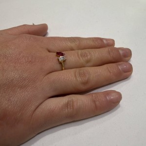 Χρυσό δαχτυλίδι Κ14 με πέτρες ζιργκόν