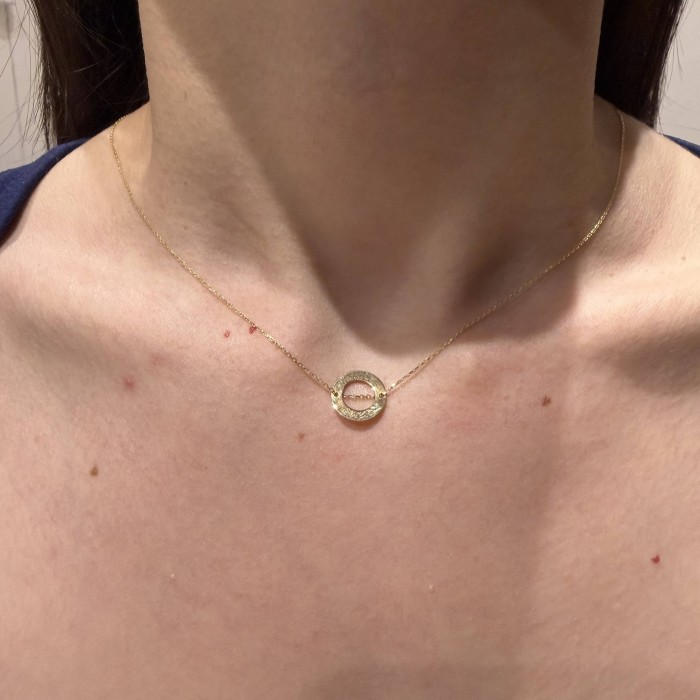 Χρυσό κολιέ Κ14 με κυκλικό μοτίφ