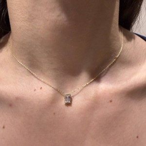 14K gold necklace with rectangular zircon stone