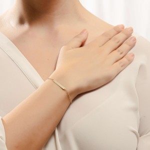 14K gold ID bracelet with engraving plate