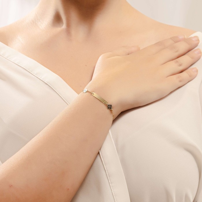 Δίχρωμη παιδική ταυτότητα Κ14 με μοτίφ τριφύλλι και ματάκι