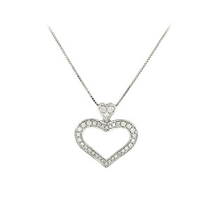 18K White Gold Heart-Shaped Necklace with Diamonds