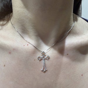 18K White Gold Diamond Cross Necklace