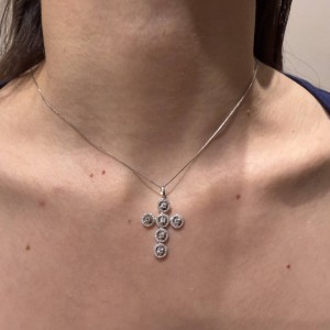 18K White Gold Diamond Cross Necklace