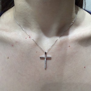 18K White Gold Diamond Cross Necklace