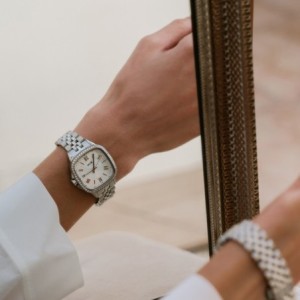 JCou watch with mother-of-pearl dial, crystal bezel and silver metal bracelet
