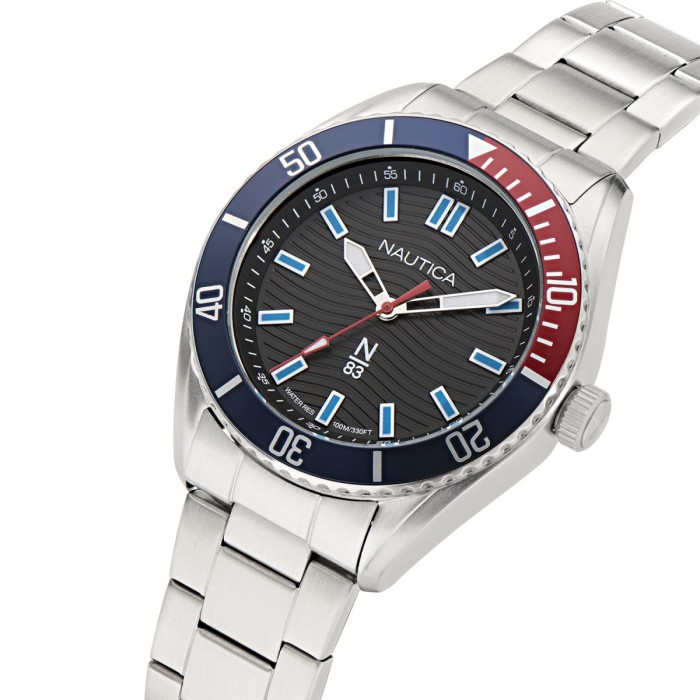 Ρολόι Nautica με μαύρο καντράν και ανοξείδωτο μπρασελέ