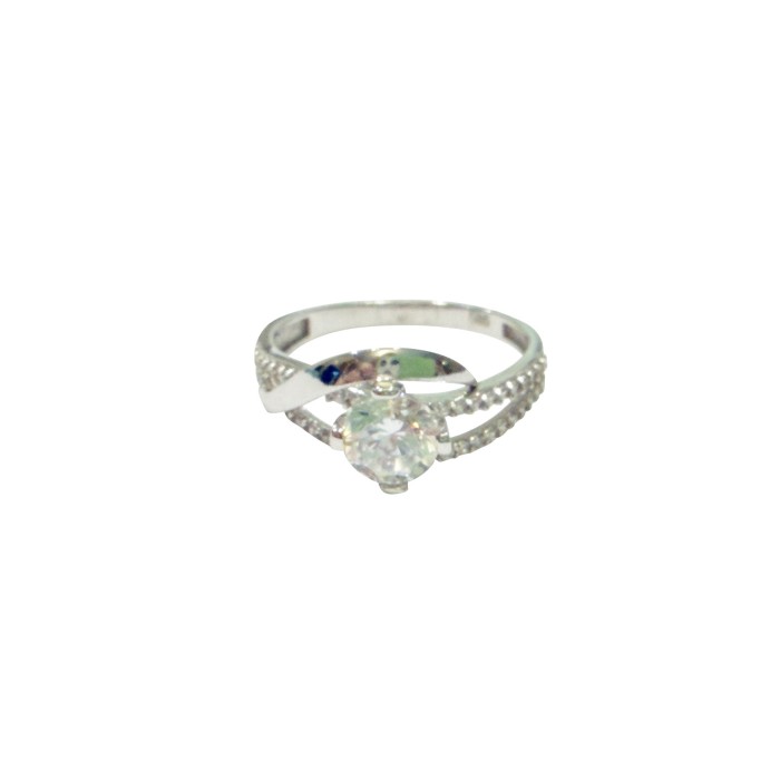 14K white gold ring with zircon stones